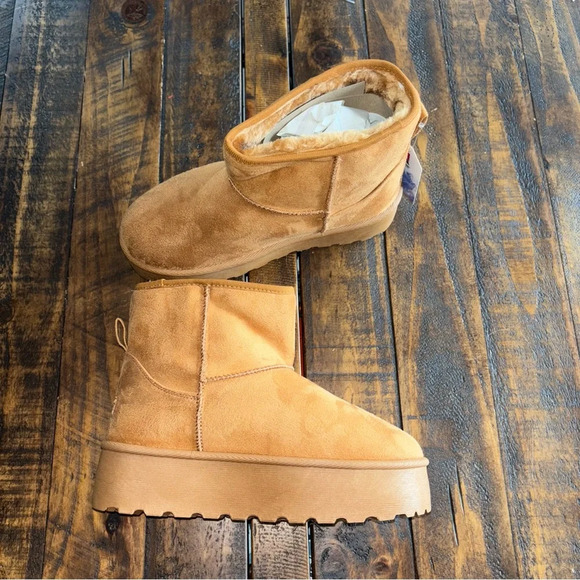 Avalanche Boots NEW - Picture 8 of 11